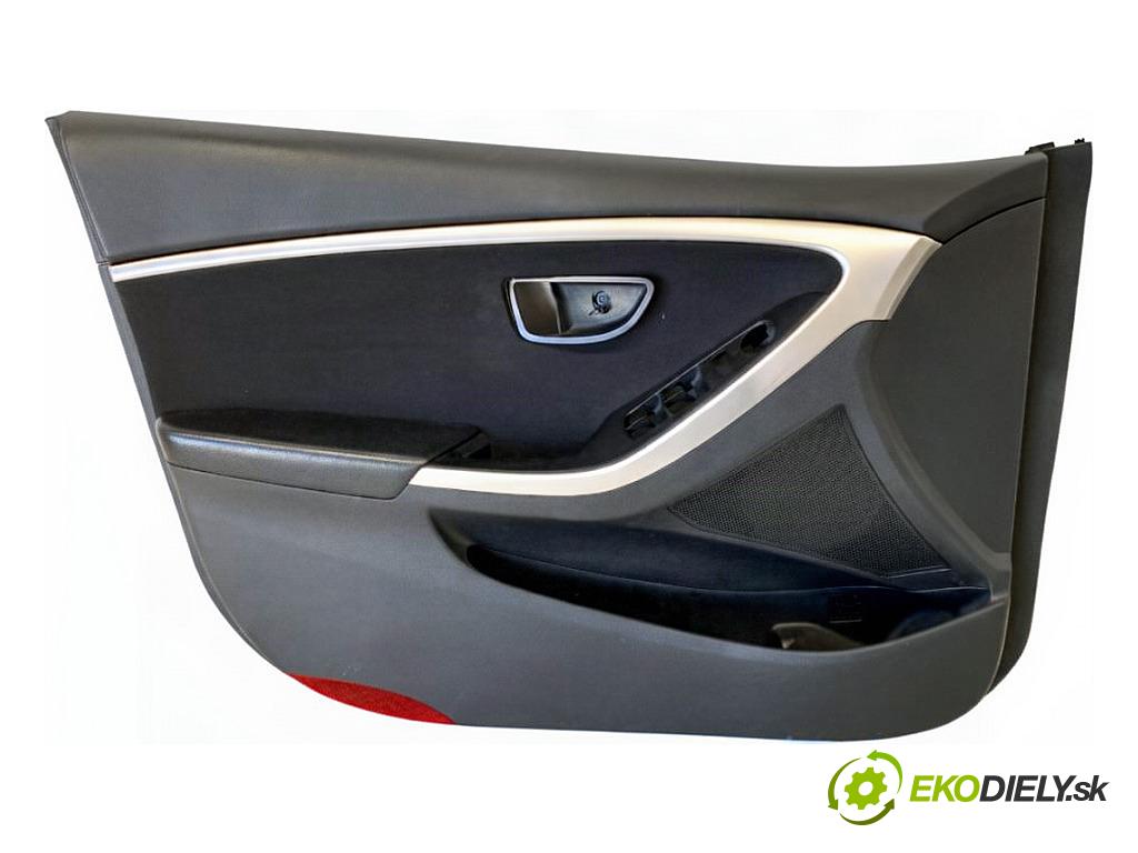 HYUNDAI i30 liftback 2013 81 kW 1.6 CRDi 1582 ča dveře levý přední část