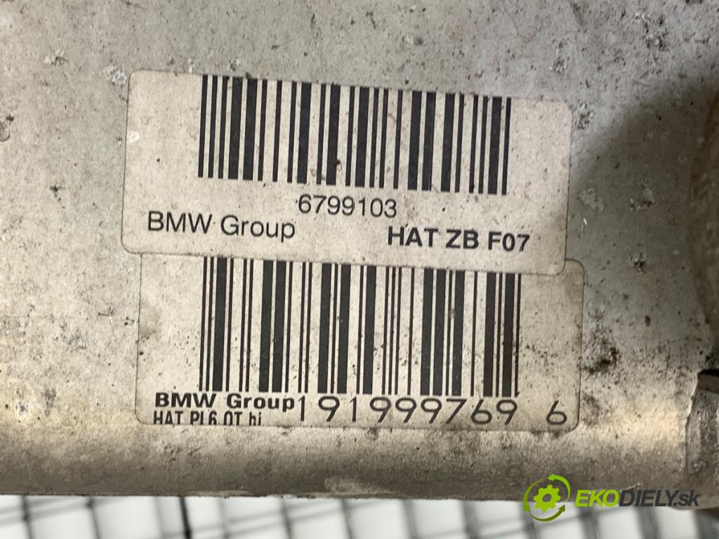 BMW F11 Kombi 2015 230 kW 535 d xDrive 2993 výztuha zadní část 6799103