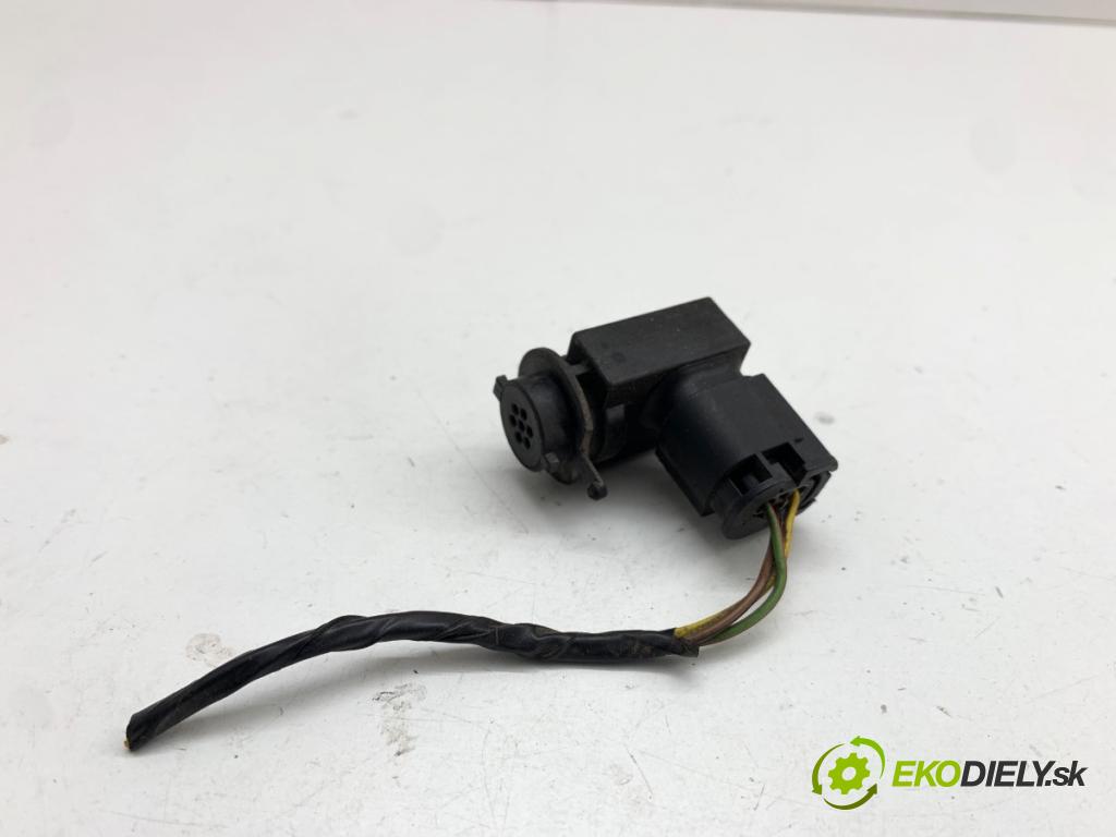 BMW E90 sedan 2006 120 kW 320 d 1995 snímač KVALITNÍ: vzduchu 6926460