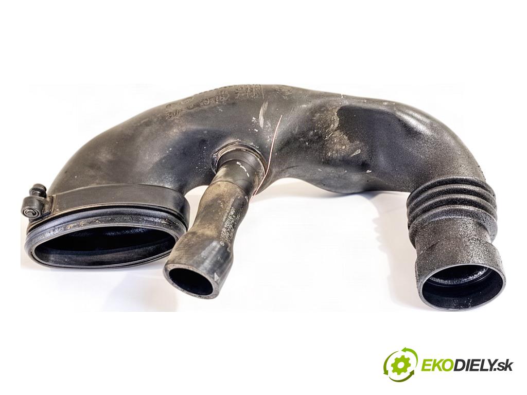 BMW E90 sedan 2006 120 kW 320 d 1995 Rúra vzduchu 1371779164