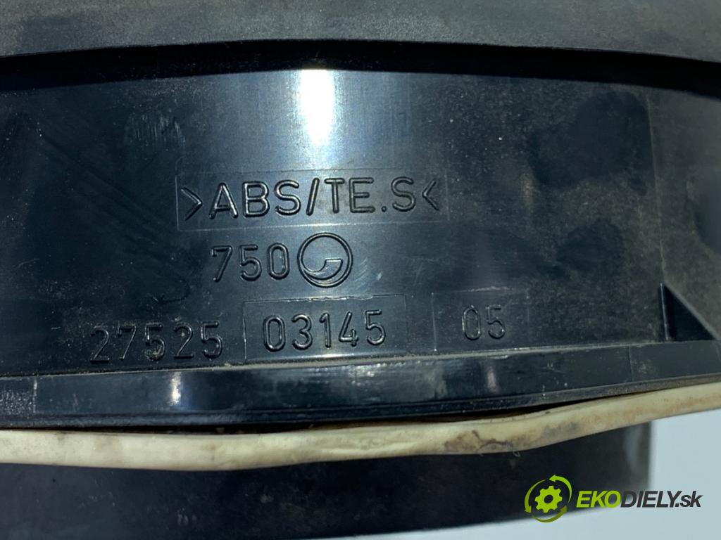 AUDI A4 B6 Kombi 2002 96 kW 1.9 TDI 1896 reproduktory 8E0035411