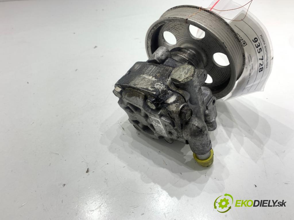 AUDI A4 B8 sedan 2008 118 kW 1.8 TFSI 1798 pumpa servočerpadlo 8K0145153F (Servočerpadlo)
