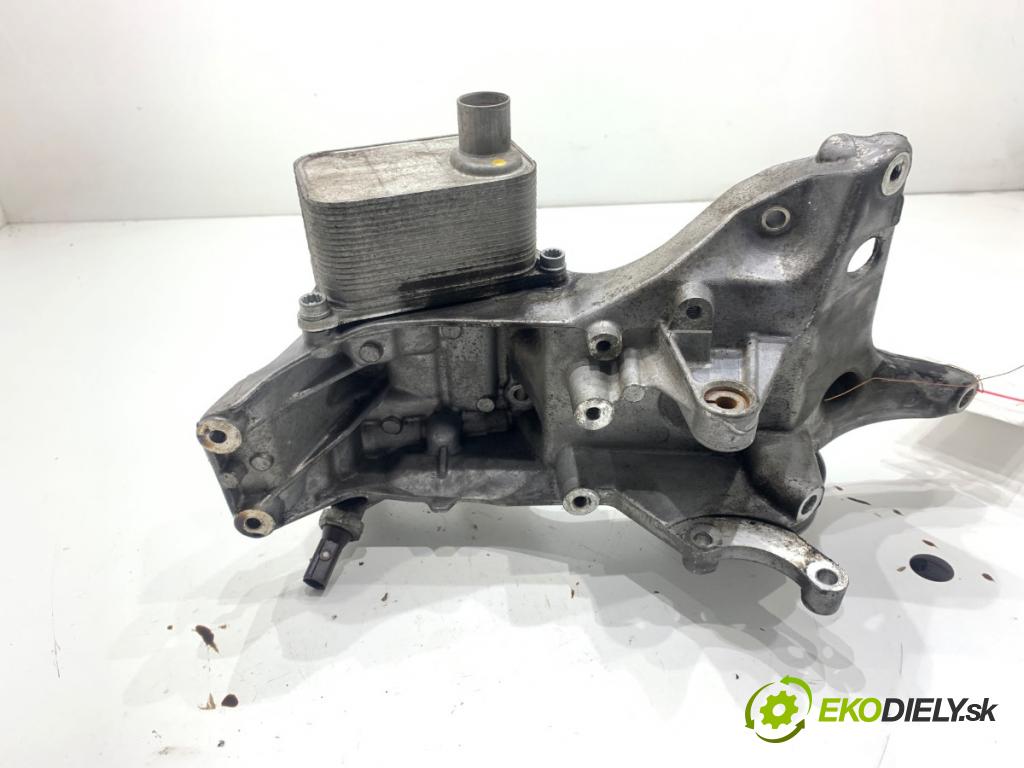 AUDI A4 B8 sedan 2008 118 kW 1.8 TFSI 1798 obal filtra oleje CHLADIČ: 06H903143E