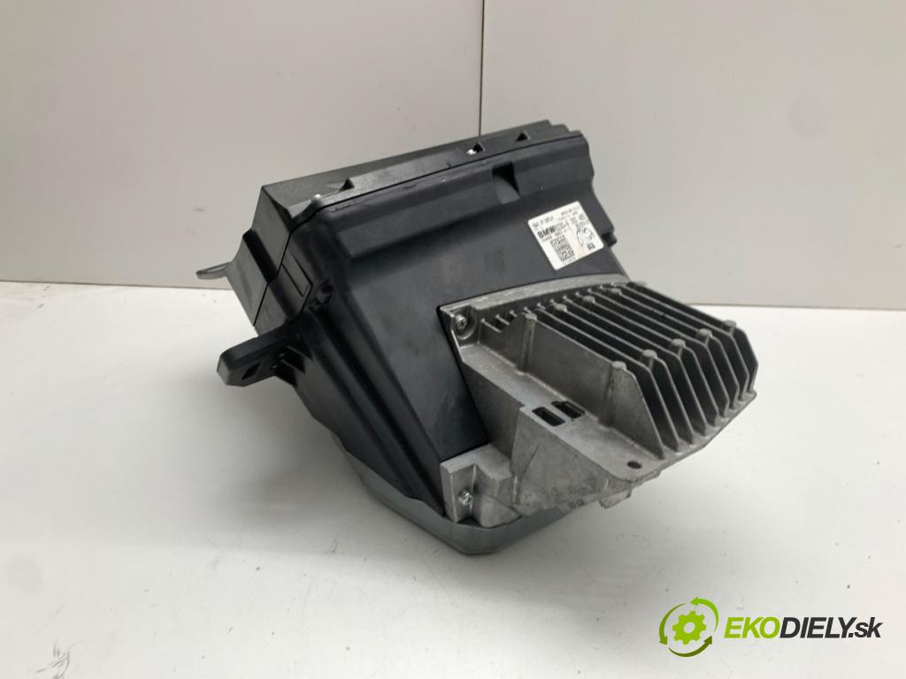 BMW F11 Kombi 2015 230 kW 535 d xDrive 2993 Displej HEAD UP 9350465