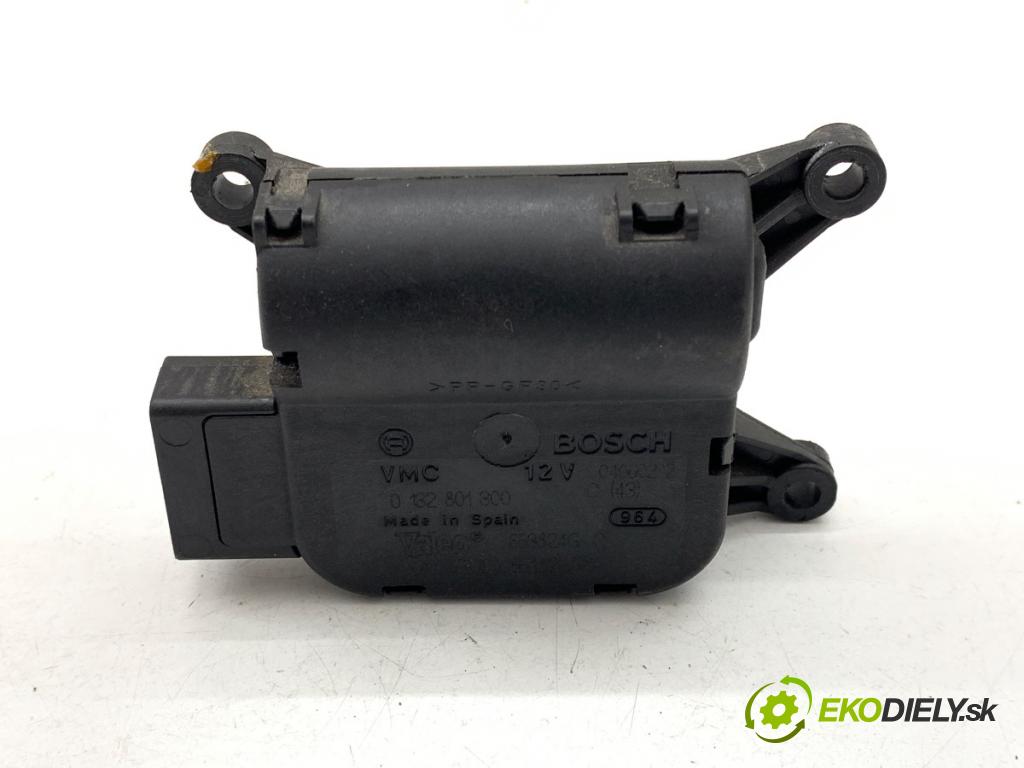 AUDI A4 B6 Kombi 2002 96 kW 1.9 TDI 1896 Motor kúrenia 8E1820511A