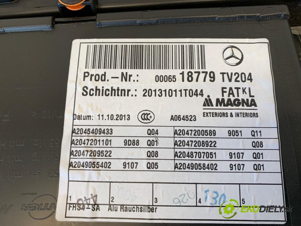 MERCEDES-BENZ W204 sedan 2007 170 kW C 280 (204.054) 2996 ča dveře levý přední část