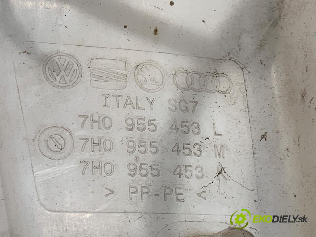 VW TRANSPORTER T5 Autobus 2009 96 kW 2.5 TDI 2461 Nádržka ostrekovačov 7H0955453L