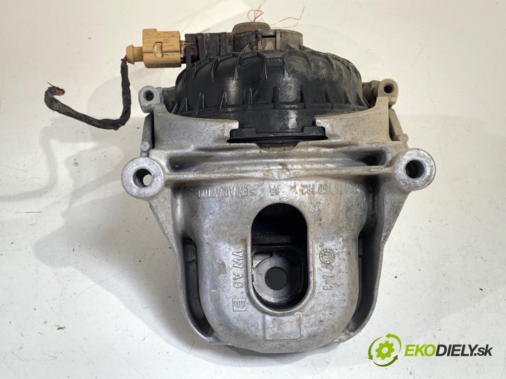 AUDI Q5 FY SUV 2021 195 kW 55 TFSI e quattro 1984 AirBag Motor pravy 4M0199372FP