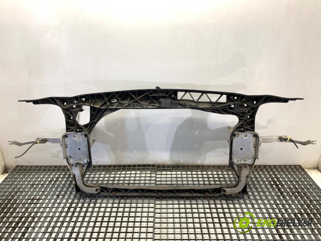 AUDI A6 C7 Kombi 2013 130 kW 2.0 TDI 1968 Držiak predný 4G0805594 (Výstuha predná)