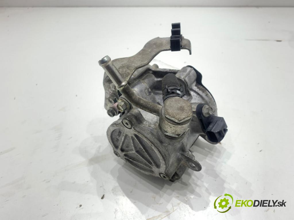 MAZDA 6 GJ sedan 2014 141 kW 2.5 (GJ5FP) 2488 pumpa vakuová PE07-18G00