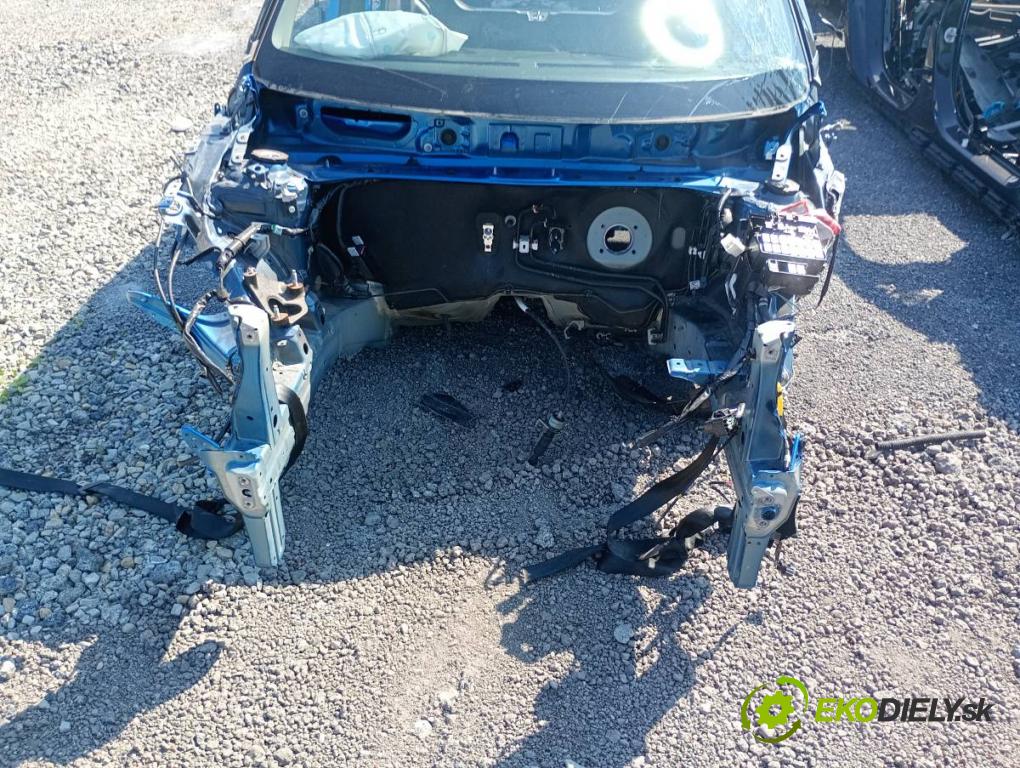 SUZUKI SWIFT V liftback 2023 61 kW 1.2 1197 karoséria ČTVRŤÁK: Blatník prah strecha PODŁUŻNICA