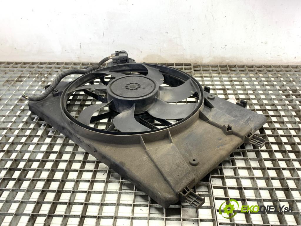 OPEL ASTRA J liftback 2010 81 kW 1.7 CDTI (68) 1686 ventilátor chladiče 13250332 (Ventilátor)