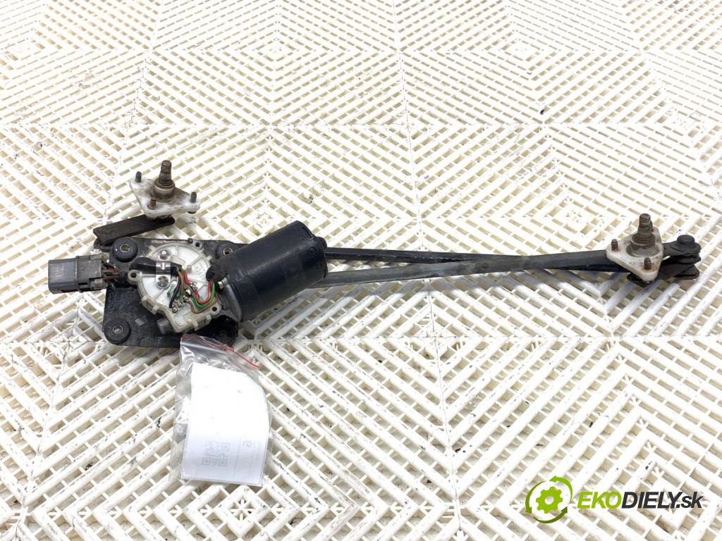 NISSAN TERRANO II samochód terenowy zamknięty 2000 92 kW 2.7 TDi 4WD 2664 Mechanizmus stieračov predný 288100F000 (Motorček stieračov predný)