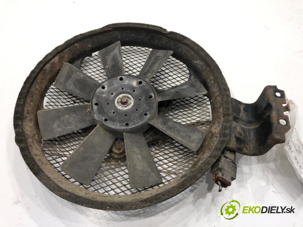 NISSAN TERRANO II samochód terenowy zamknięty 2000 92 kW 2.7 TDi 4WD 2664 ventilátor klimatizace  (Ventilátor chladiče klimatizace)