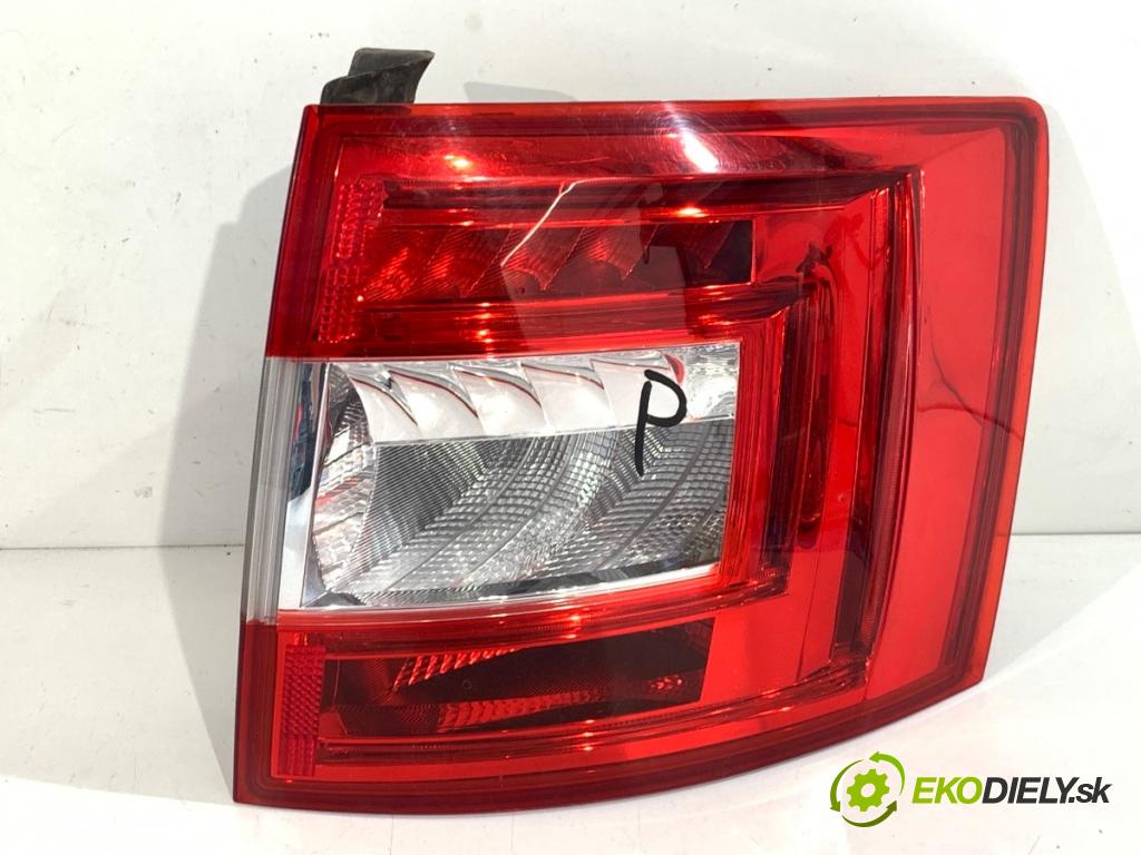 SKODA OCTAVIA III Kombi 2015 110 kW 2.0 TDI 1968 Svetlo pravy zad 5E9945112A