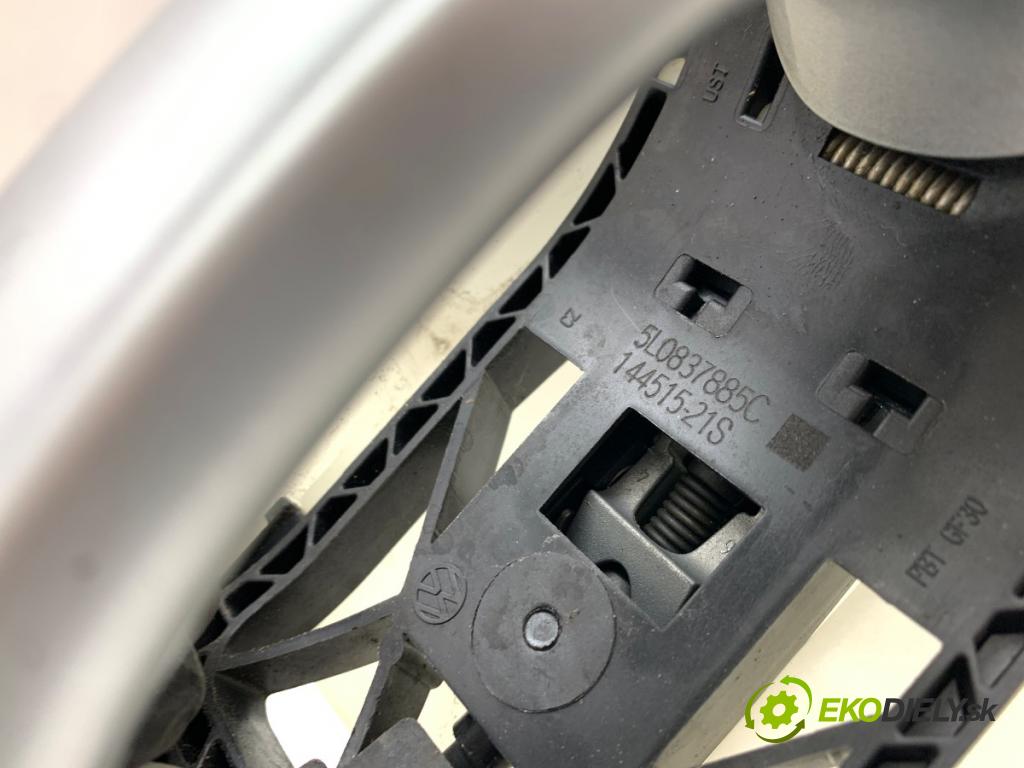 SKODA OCTAVIA III Kombi 2015 110 kW 2.0 TDI 1968 klika vnejší pravý zadní část 5L0837885C