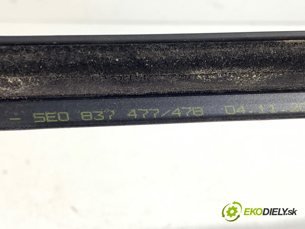 SKODA OCTAVIA III Kombi 2015 110 kW 2.0 TDI 1968 Lišta Sbírání: predný ľavy 5E0837477