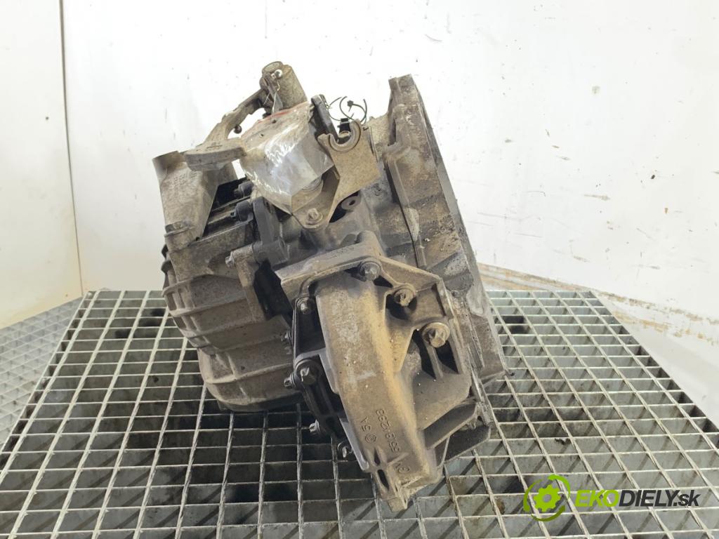 OPEL ASTRA J liftback 2010 81 kW 1.7 CDTI (68) 1686 Prevodovka 55561599 (Prevodovka)