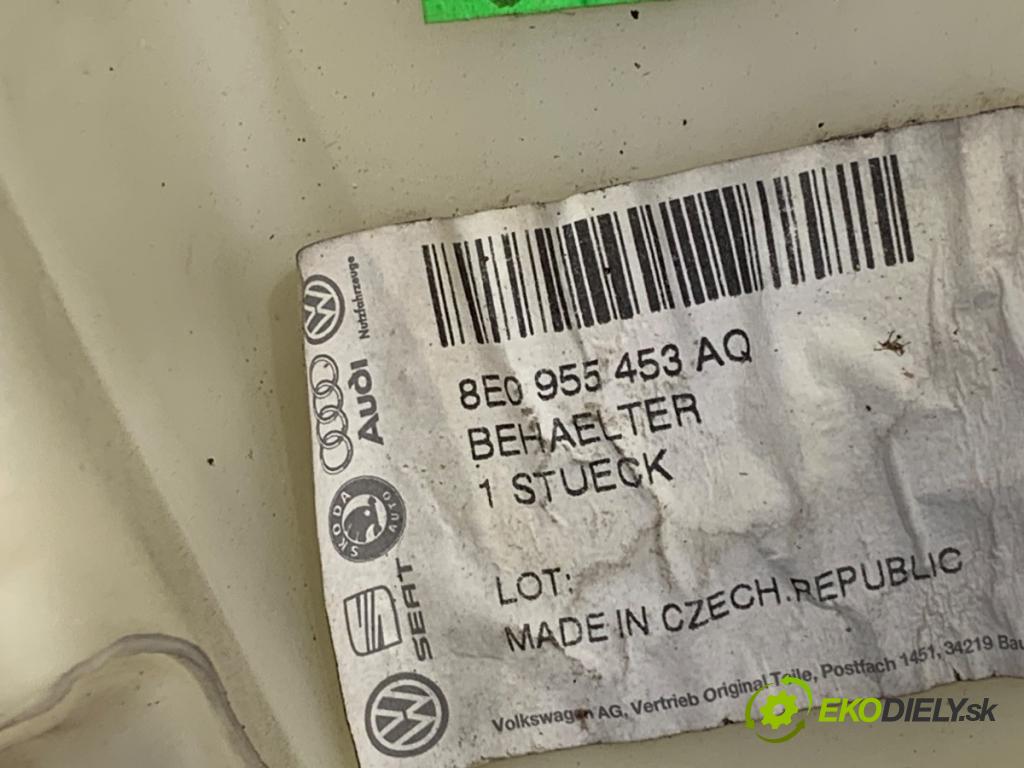 AUDI A4 B6 Kombi 2002 96 kW 1.9 TDI 1896 nádržka ostřikovačů 8E0955453AL