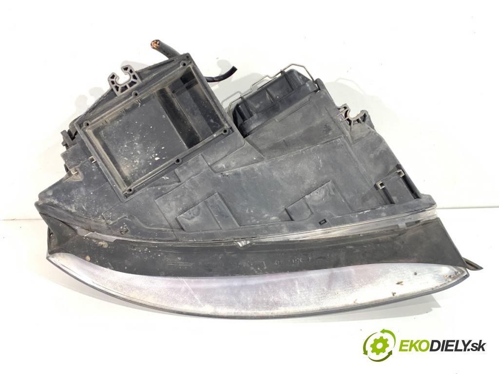 AUDI A4 B6 Kombi 2002 96 kW 1.9 TDI 1896 světlomet levý přední část 8E0941029C