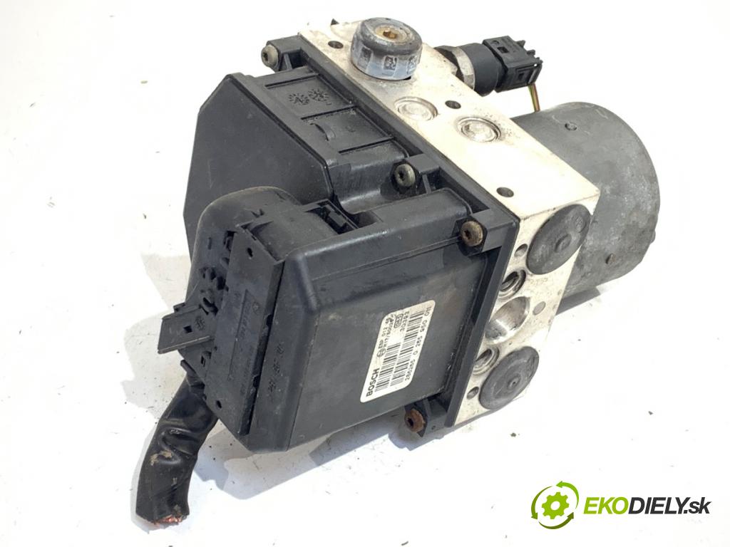 AUDI A4 B6 Kombi 2002 96 kW 1.9 TDI 1896 Pumpa ABS 8E0614517 (Pumpa ABS)