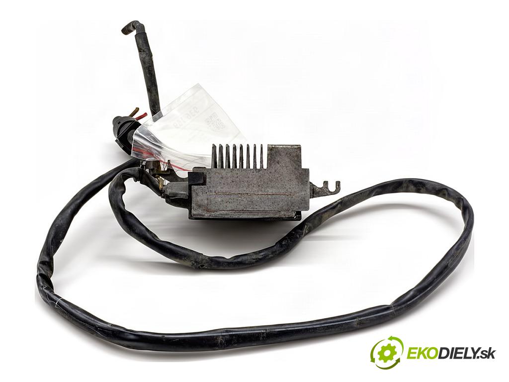 AUDI A4 B6 Kombi 2002 96 kW 1.9 TDI 1896 modul ventilátoru 608767623