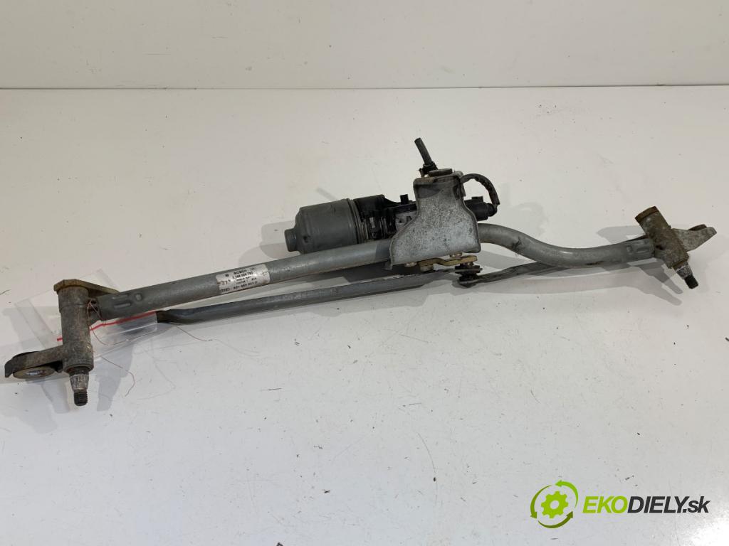 AUDI A4 B6 Kombi 2002 96 kW 1.9 TDI 1896 mechanismus stěračů přední část 8E1955603D (Motorek stěračů přední)