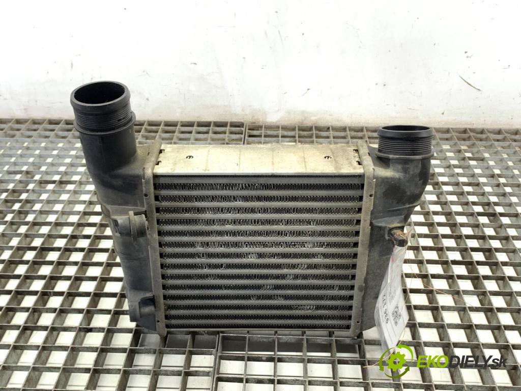 AUDI A4 B6 Kombi 2002 96 kW 1.9 TDI 1896 intercooler 8E0145805S (Intercooler (chladič nasávaného vzduchu))