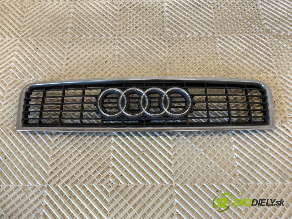 AUDI A4 B6 Kombi 2002 96 kW 1.9 TDI 1896 Mriežka maska 8E0853651F (Mriežka predná (maska chladiča))