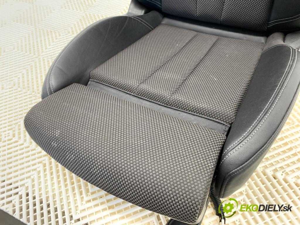 AUDI A4 B9 Kombi 2017 140 kW 2.0 TDI quattro 1968 Sedadlo pravy predný S-LINE