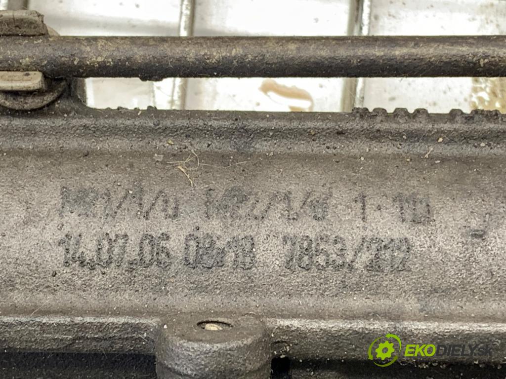 VW TRANSPORTER T5 Autobus 2009 96 kW 2.5 TDI 2461 řízení volantu řízení 7853974365
