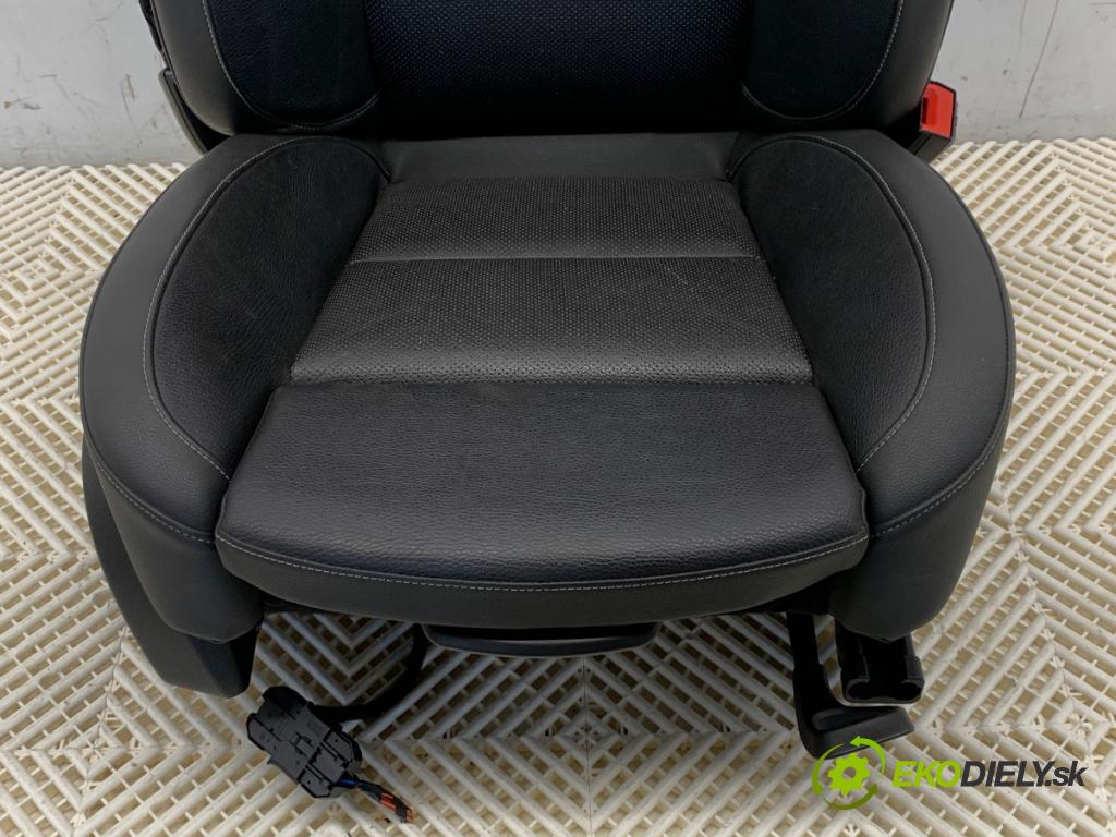 OPEL ZAFIRA C nadwozie wielkoprzestrzenne (MPV) 2019 96 kW 2.0 CDTi (75) 1956 Sedadlo pravy predný