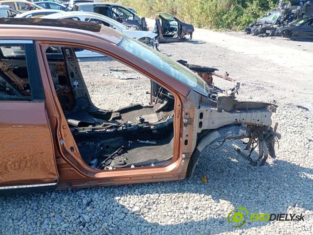 NISSAN X-TRAIL T32 SUV 2015 120 kW 1.6 DIG-T (T32) 1618 karoséria ČTVRŤÁK: Blatník prah strecha PODŁUŻNICA