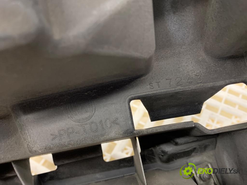 FIAT PUNTO EVO liftback 2010 57 kW 1.4 (199AXB1A) 1368 Výstuha horná  (Výstuha)