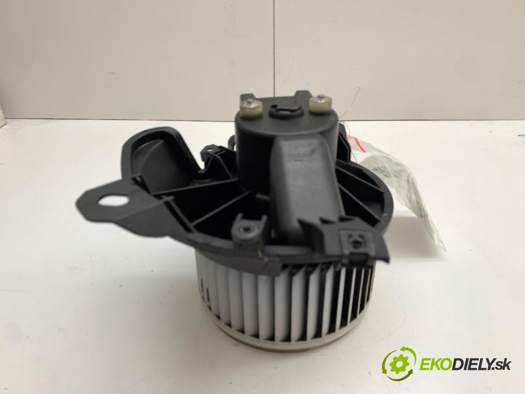 FIAT PUNTO EVO liftback 2010 57 kW 1.4 (199AXB1A) 1368 topení 164230100