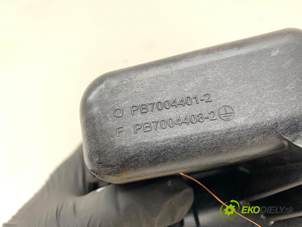 FIAT PUNTO EVO liftback 2010 57 kW 1.4 (199AXB1A) 1368 AirBag spolujazdca 00518284450 (Airbag)