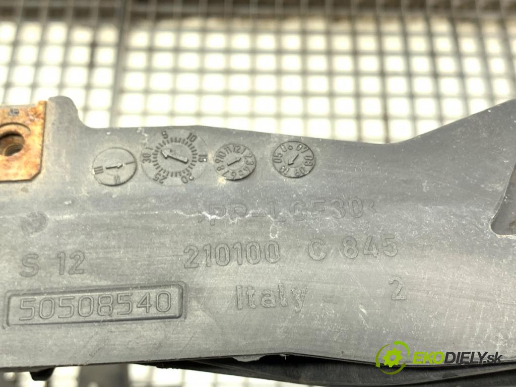 FIAT PUNTO EVO liftback 2010 57 kW 1.4 (199AXB1A) 1368 Držiak predný 50508540 (Výstuha predná)