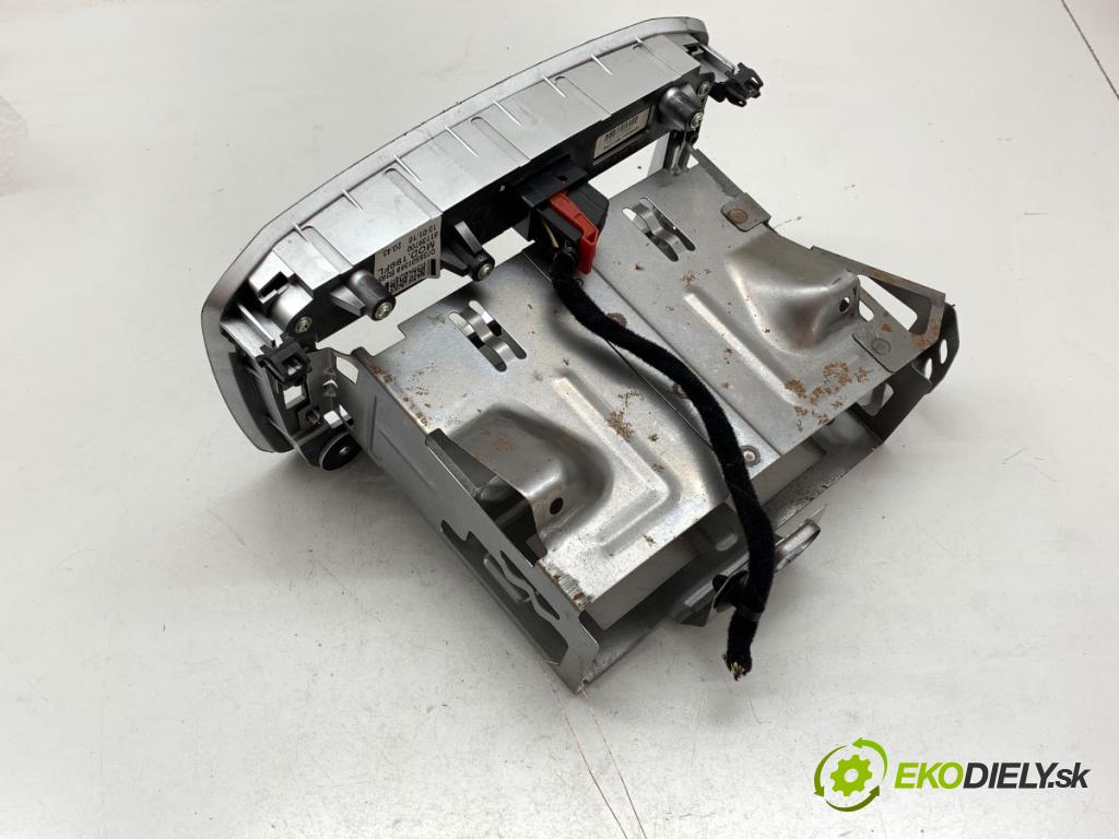 FIAT PUNTO EVO liftback 2010 57 kW 1.4 (199AXB1A) 1368 spínač světel nouzových 61139700 (Páčky pod volantem)