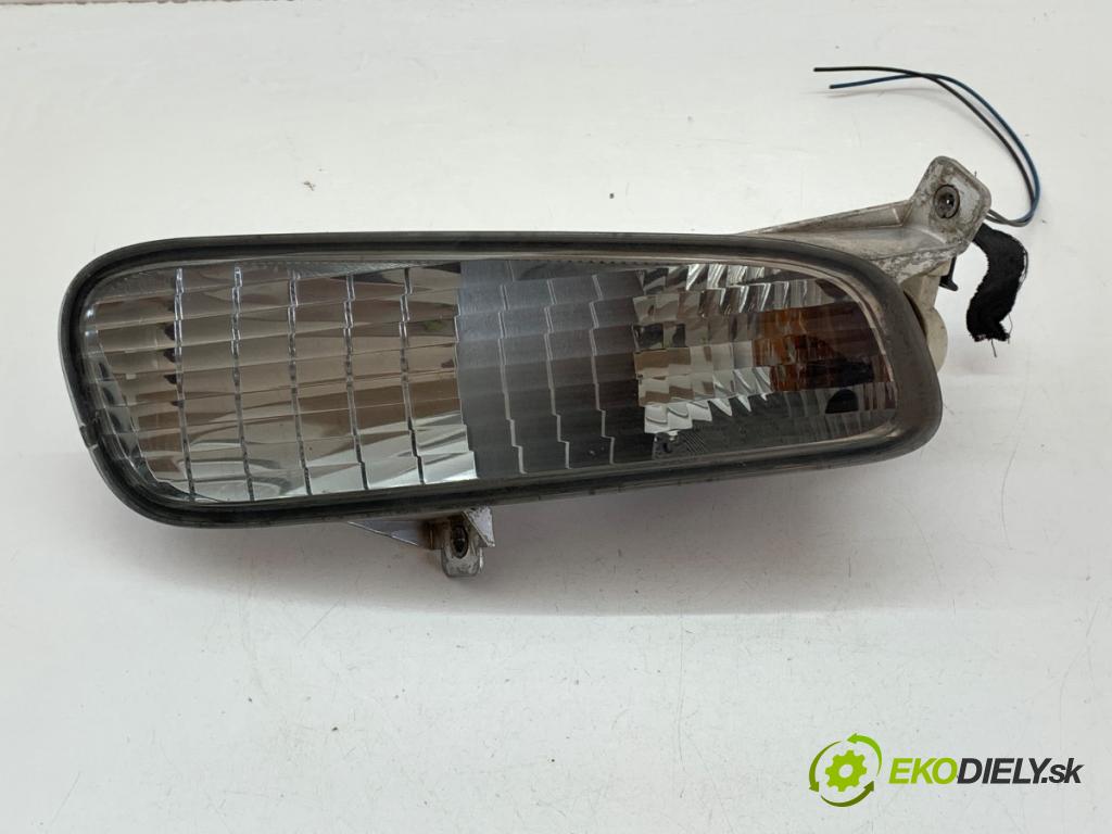 FIAT PUNTO EVO liftback 2010 57 kW 1.4 (199AXB1A) 1368 Smerovka pravy predný 51858822 (Kľučka dverí ostatné)