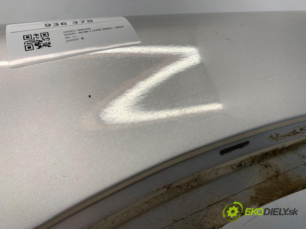 VOLVO XC90 I SUV 2003 154 kW 2.5 T AWD 2497 Blatník pravy predný