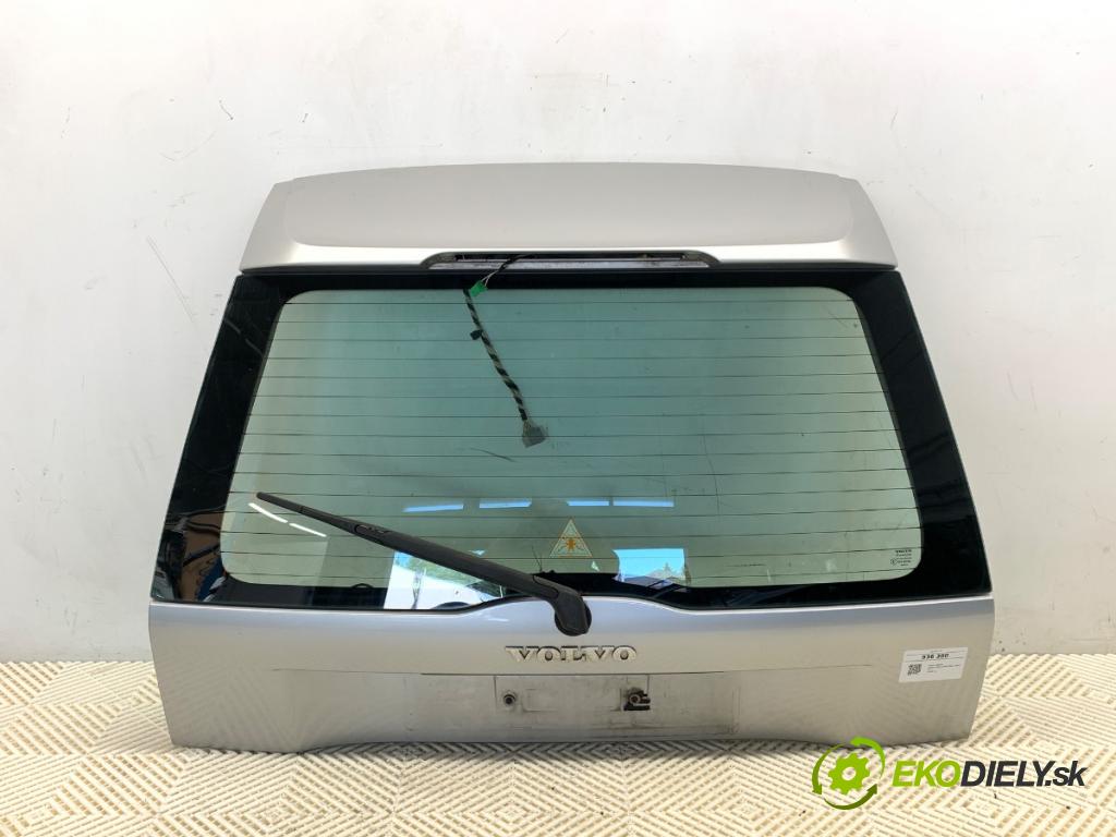 VOLVO XC90 I SUV 2003 154 kW 2.5 T AWD 2497 kapota zadní část 