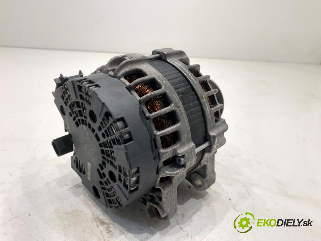 VOLVO S60 III sedan 2020 140 kW T4 1969 Alternátor 31489212 (Alternátor)