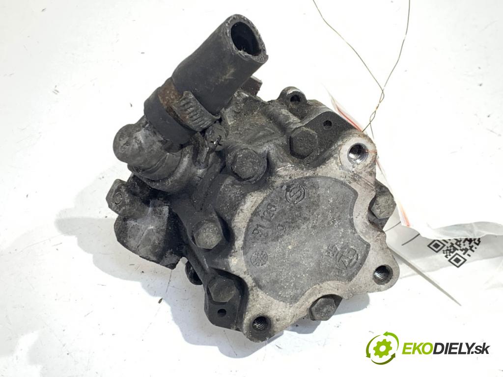 AUDI A4 B6 Kombi 2002 96 kW 1.9 TDI 1896 Pumpa servočerpadlo 8D0145156T (Servočerpadlo)