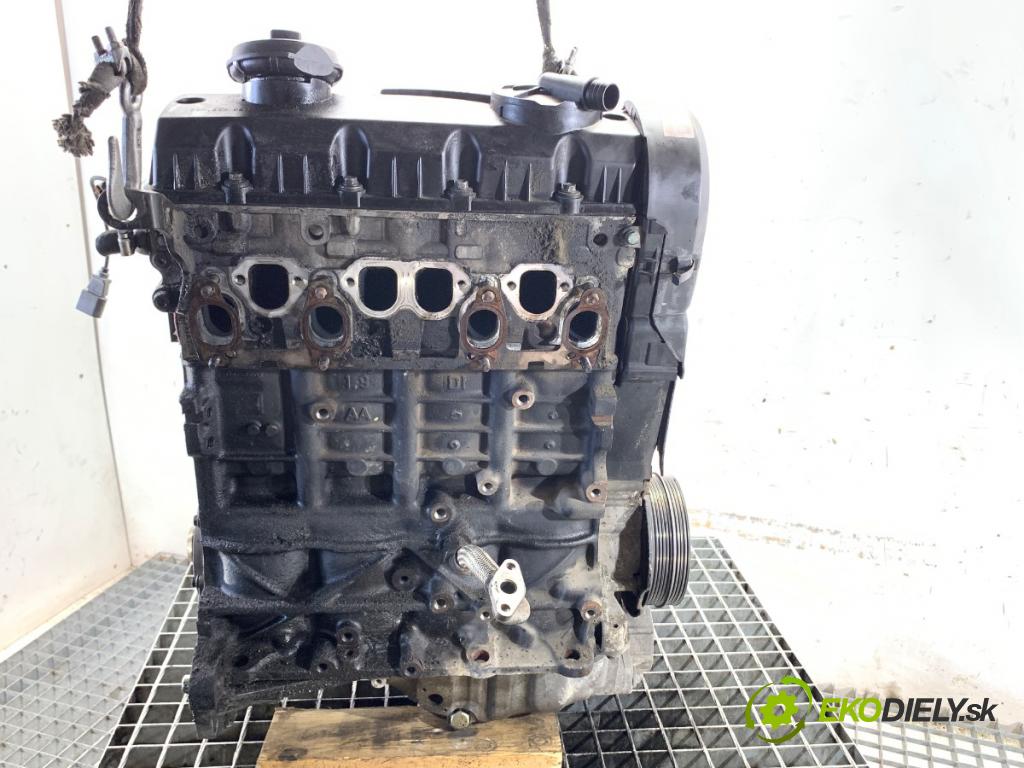 AUDI A4 B6 Kombi 2002 96 kW 1.9 TDI 1896 motor AWX (Motor)