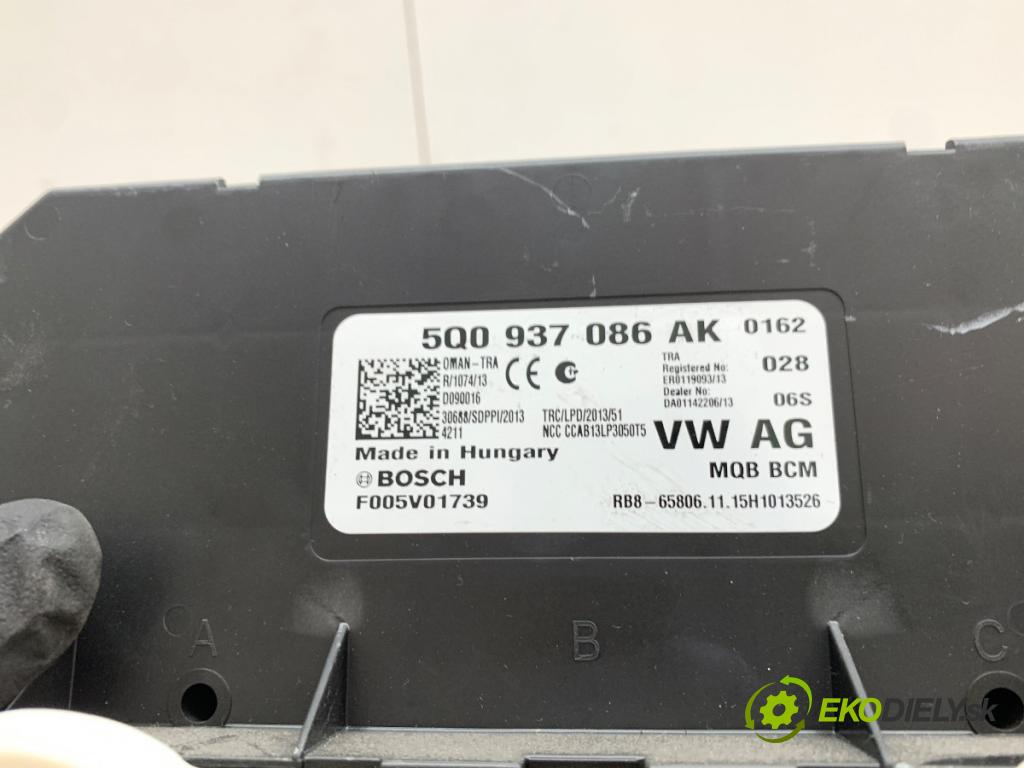 SKODA OCTAVIA III Kombi 2015 110 kW 2.0 TDI 1968 Modul komfortu 5Q0937086AK (Modul komfortu)