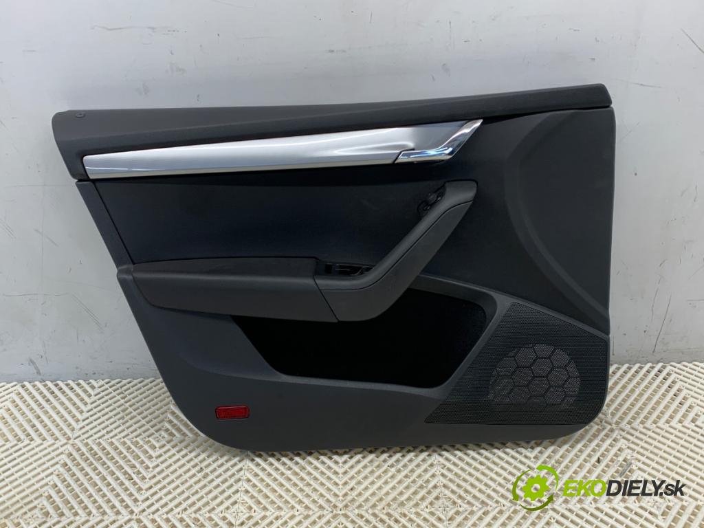 SKODA OCTAVIA III Kombi 2015 110 kW 2.0 TDI 1968 čalúnenie Dvere ľavy predný 5E1867013E