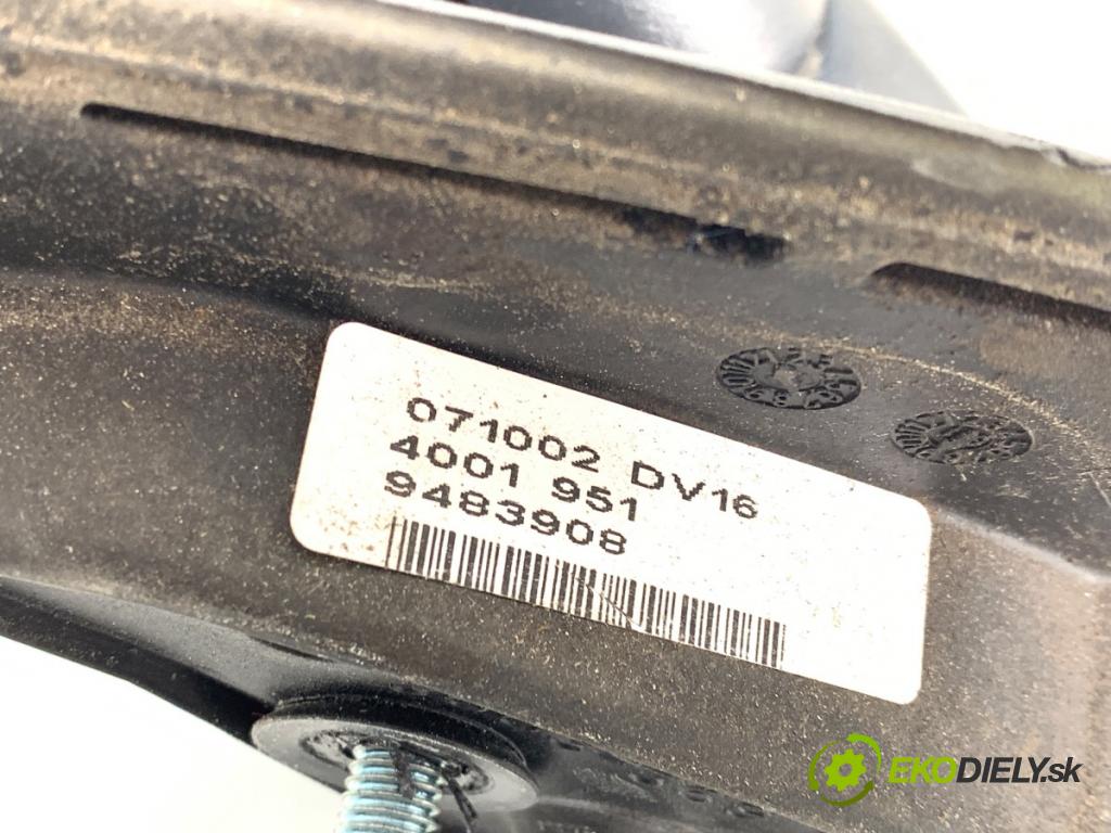 VOLVO XC90 I SUV 2003 154 kW 2.5 T AWD 2497 Spätné zrkadlo ľavy