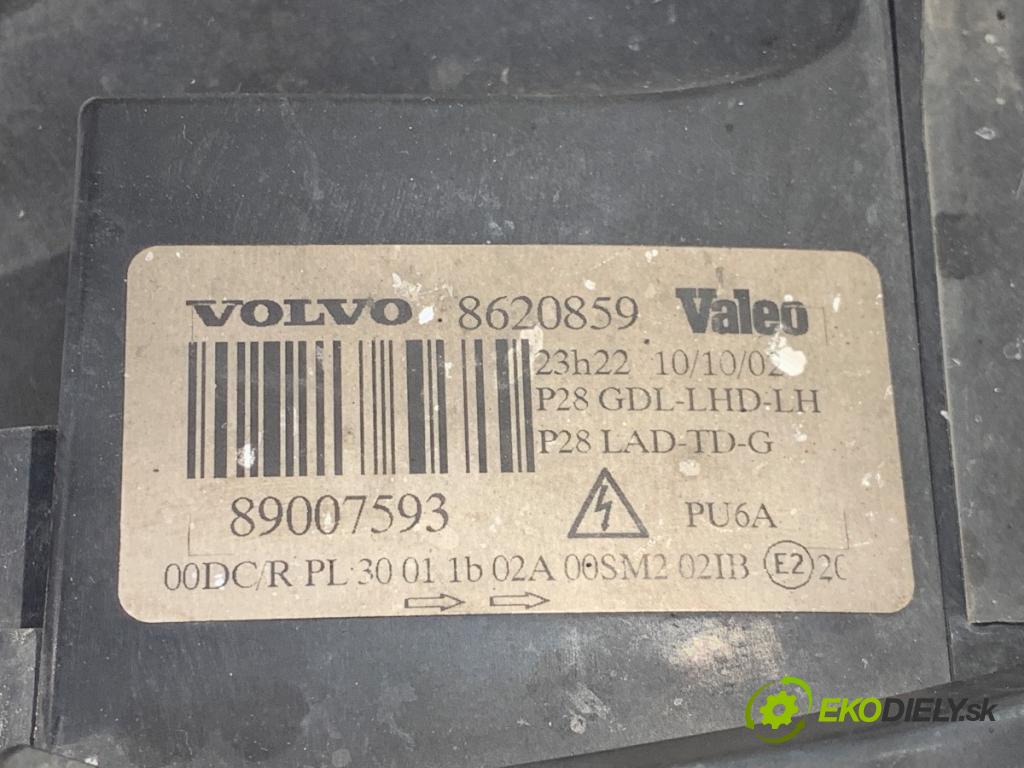 VOLVO XC90 I SUV 2003 154 kW 2.5 T AWD 2497 světlomet levý přední část 8620859