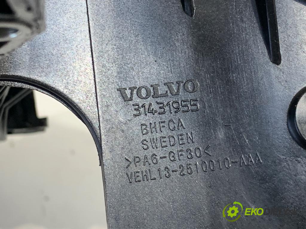 VOLVO V60 II Kombi 2019 140 kW D4 1969 potrubí sání 31431955 (Sací potrubí)