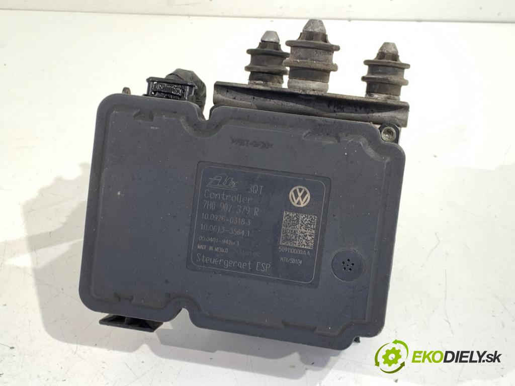 VW TRANSPORTER T5 Autobus 2009 96 kW 2.5 TDI 2461 pumpa ABS 7H0614517B (Pumpa ABS)